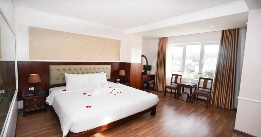 SeaStar Hotel Ha Long - photo 5