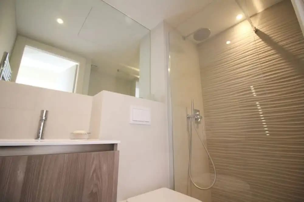 Nice Booking-Victoire-Massena Balcon - photo 6