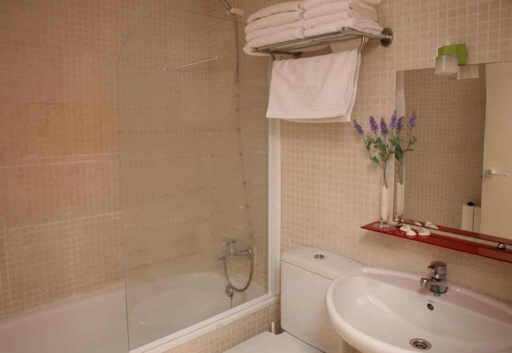 MH Apartments Ramblas - photo 8