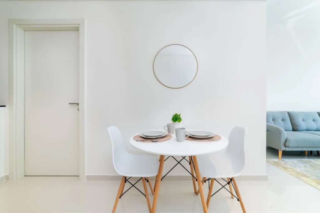 Immaculate 1BR apartment at Carson C - photo 4