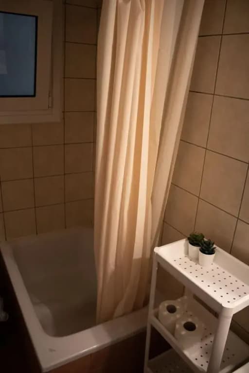 Stylish flat close to metro station - photo 1