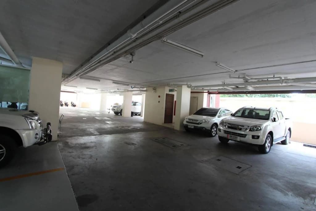 Jomtien Beach Penthouses - photo 20