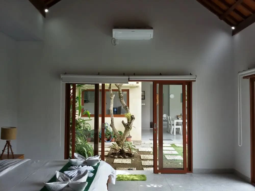 Sunshoot Villa Sandat - photo 31