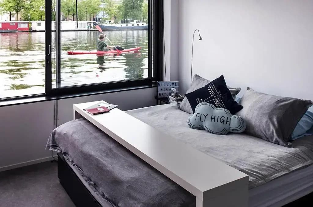 Houseboat Amsterdam - Room with a view - photo 3