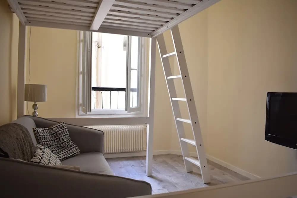 Renovated Studio in Paris - main photo