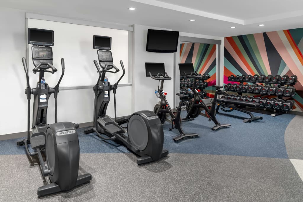 Hilton Garden Inn Queens/JFK Airport - photo 17