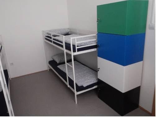 Base Budapest Hostel and backpackers - photo 1