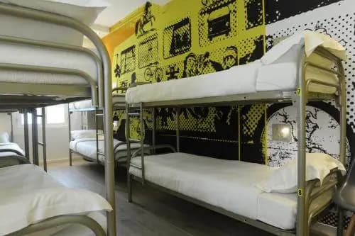Three Ducks Hostel - photo 1