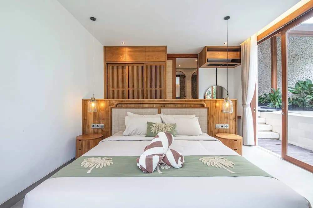 Luxury 2BR Retreat Jungle View Near Ubud Center - photo 6