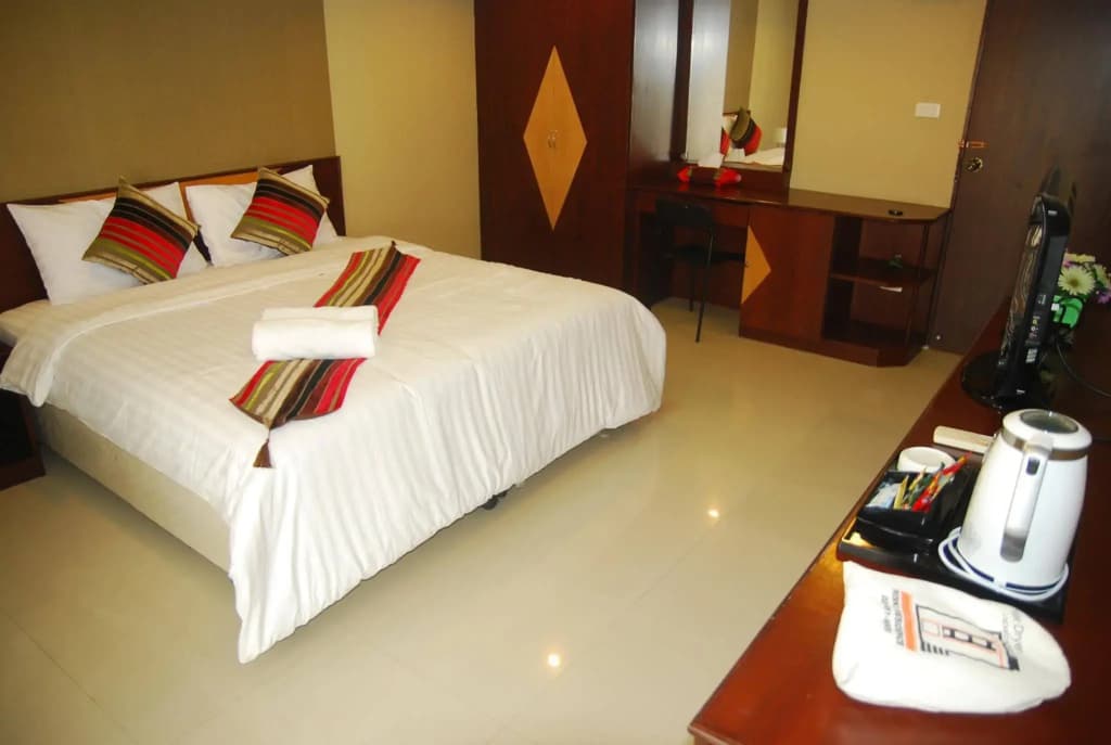 Grannylla Residence Charoenkrung - photo 3