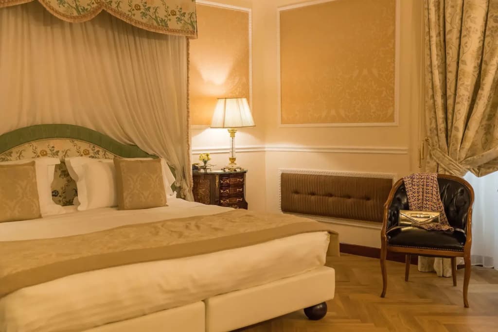 Hotel Bernini Palace - photo 13