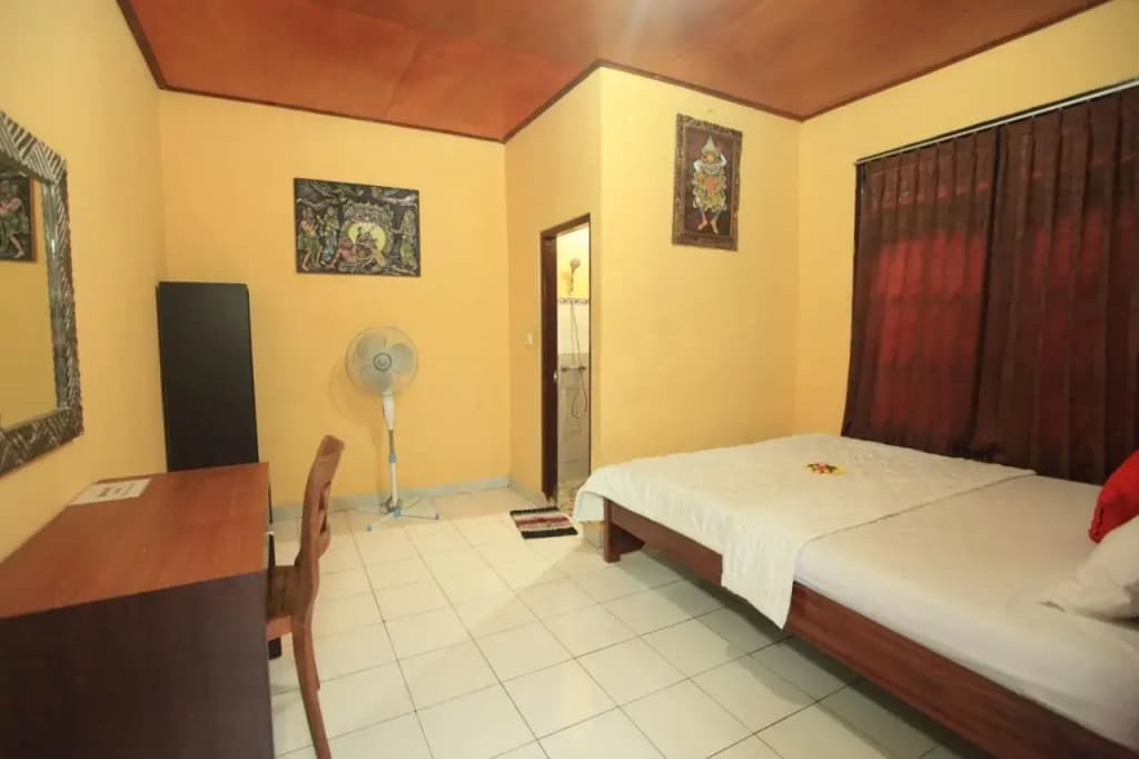 Liang House and Hostel - photo 5