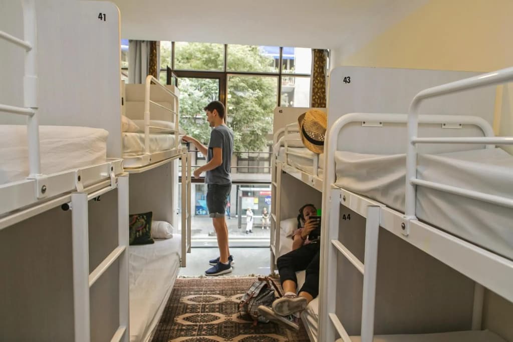 Pars Tailor's Hostel - photo 24