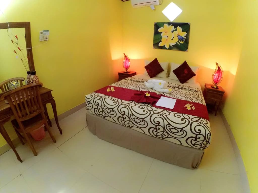 Svaha Guest House - photo 4