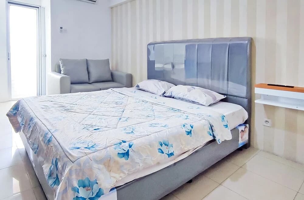TRV at Bassura Apartment by Ruang Nyaman - photo 2