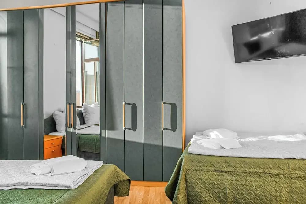 Shared 2BR Residence by Millennium Tower - photo 15
