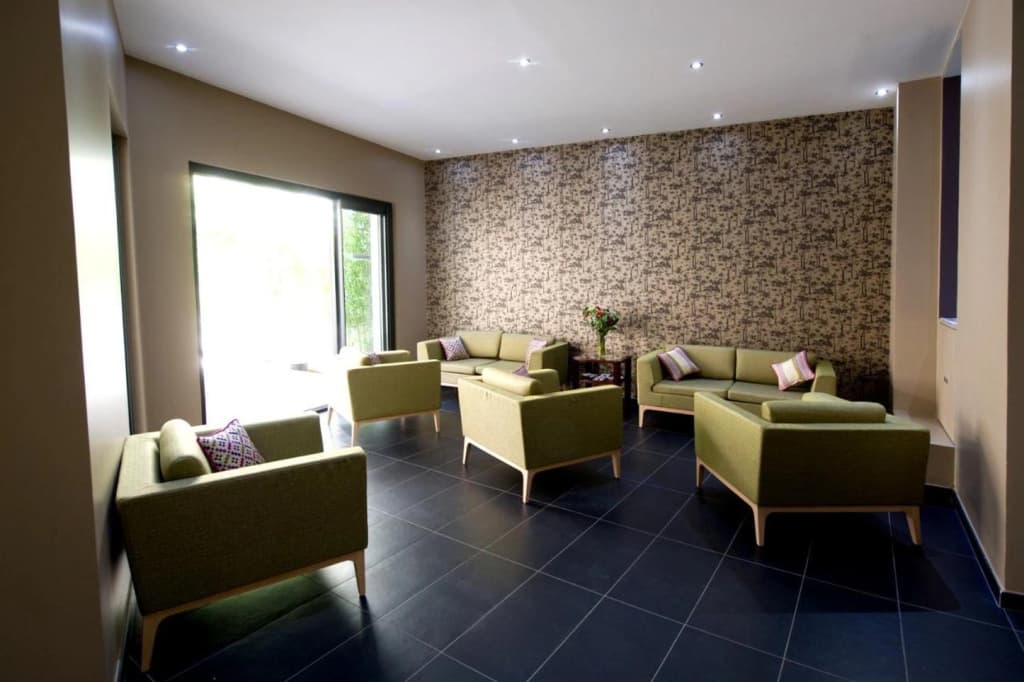 Serotel Suites - photo 14