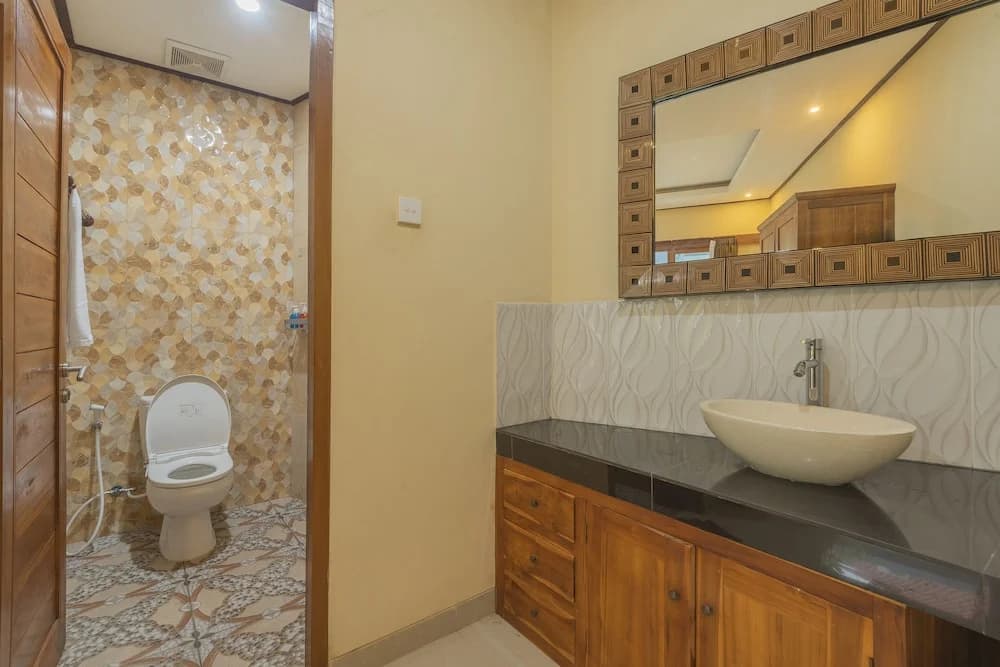 Liliy Guest House Kuta - photo 8