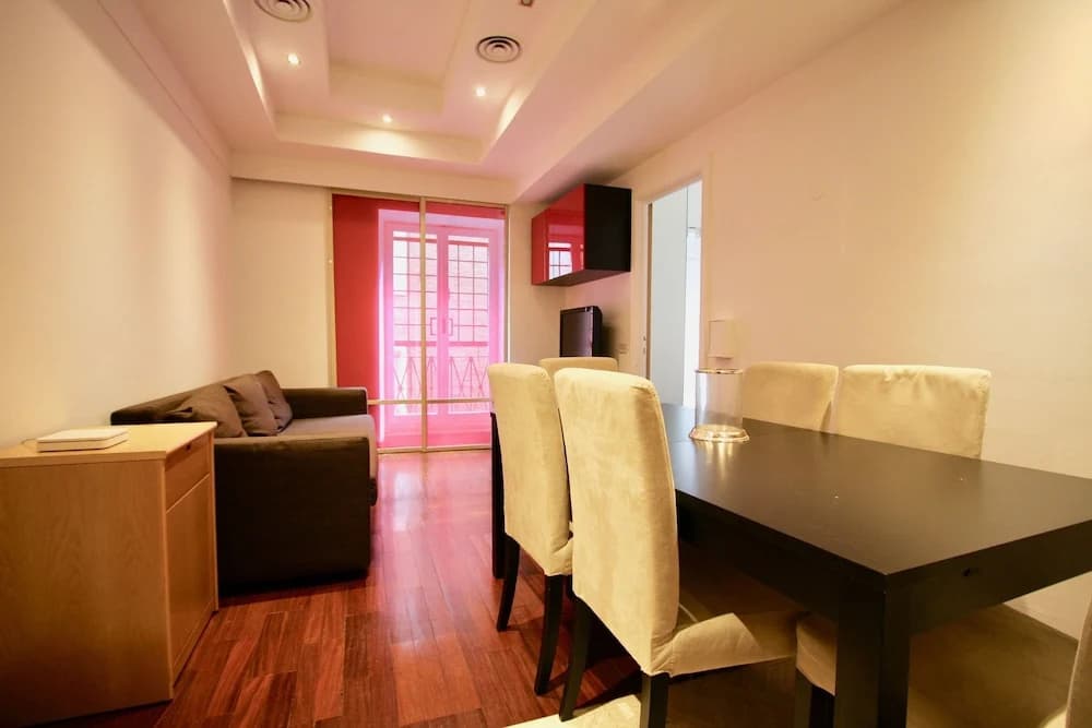 Travel & Stay - Frezza Red - photo 12