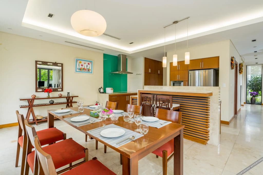 Ocean Beach Villas Da Nang 3 bedroom Garden View - main photo