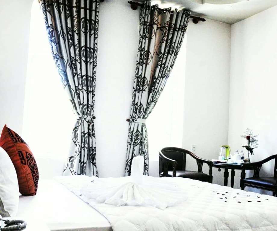 Jiny Tran Hotel - photo 3