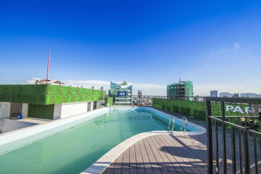 Pariat River Front Hotel - photo 20