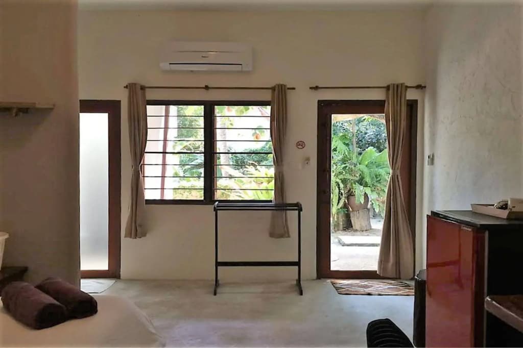 Fern House Retreat - photo 2