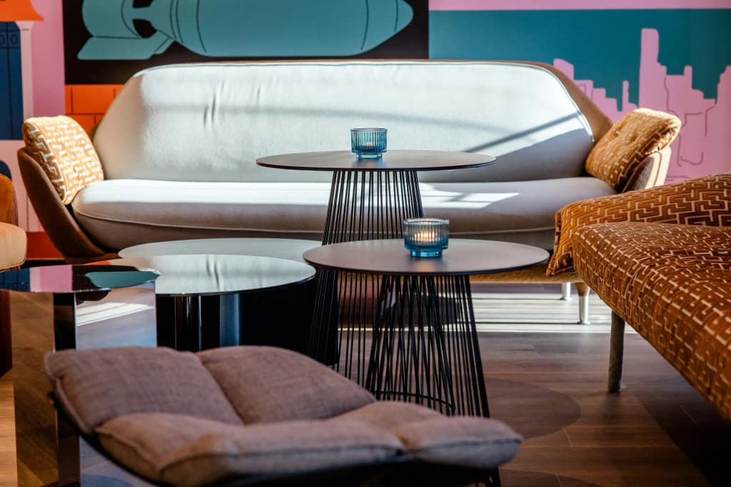 Motel One Berlin-Potsdamer Platz - photo 2