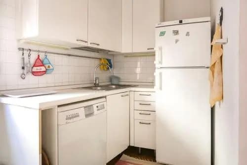 Nouvelle Vague Apartment - photo 13
