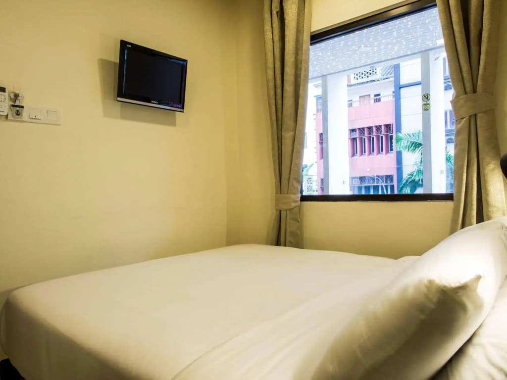 Goldbrick Hotel - photo 6