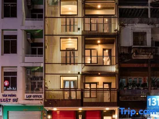 HighEnd Serviced Apartment with Elevator by SSens Homes - photo 1