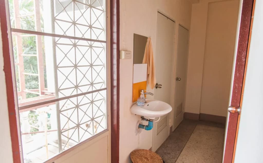 INA House - photo 8