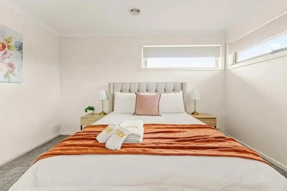 StayAU Modern Sanctuary Mins Ct&Airport - photo 2