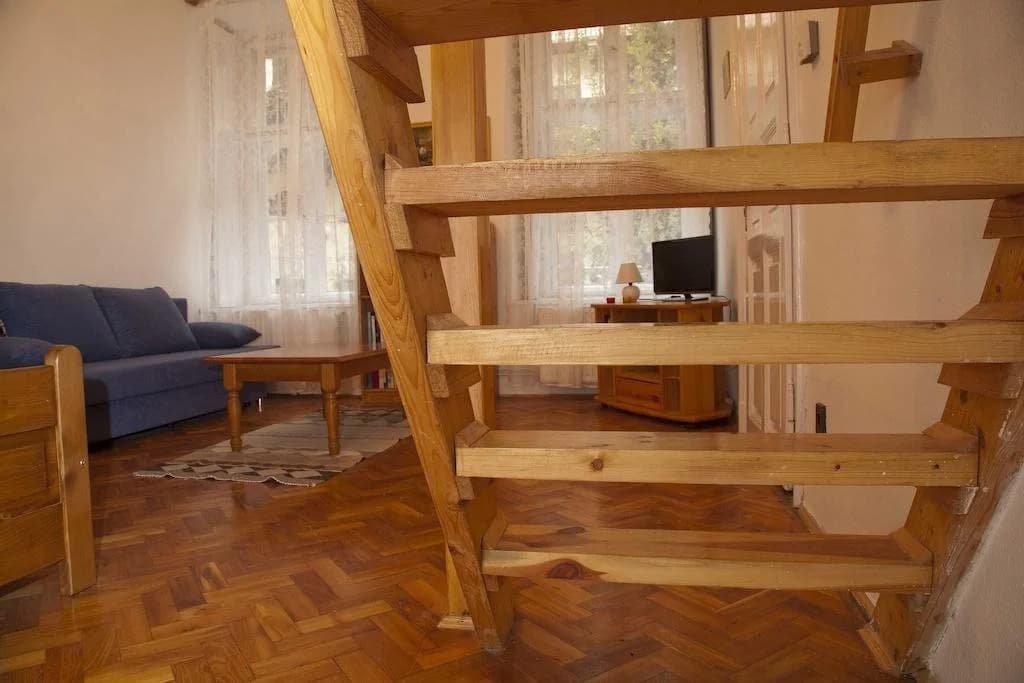 Vr Lak a Budai Vrban - photo 13