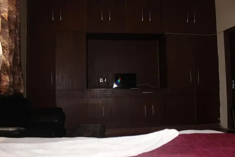 Jana Residency Hotel - photo 16
