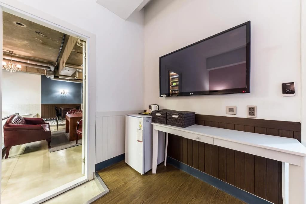 648 Hotel - photo 17
