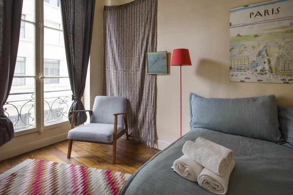 Quai d'Orsay Apartment - photo 6