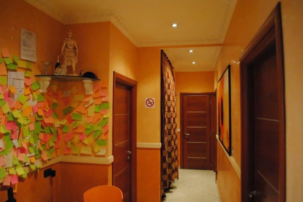 Gladiator Rooms - photo 7