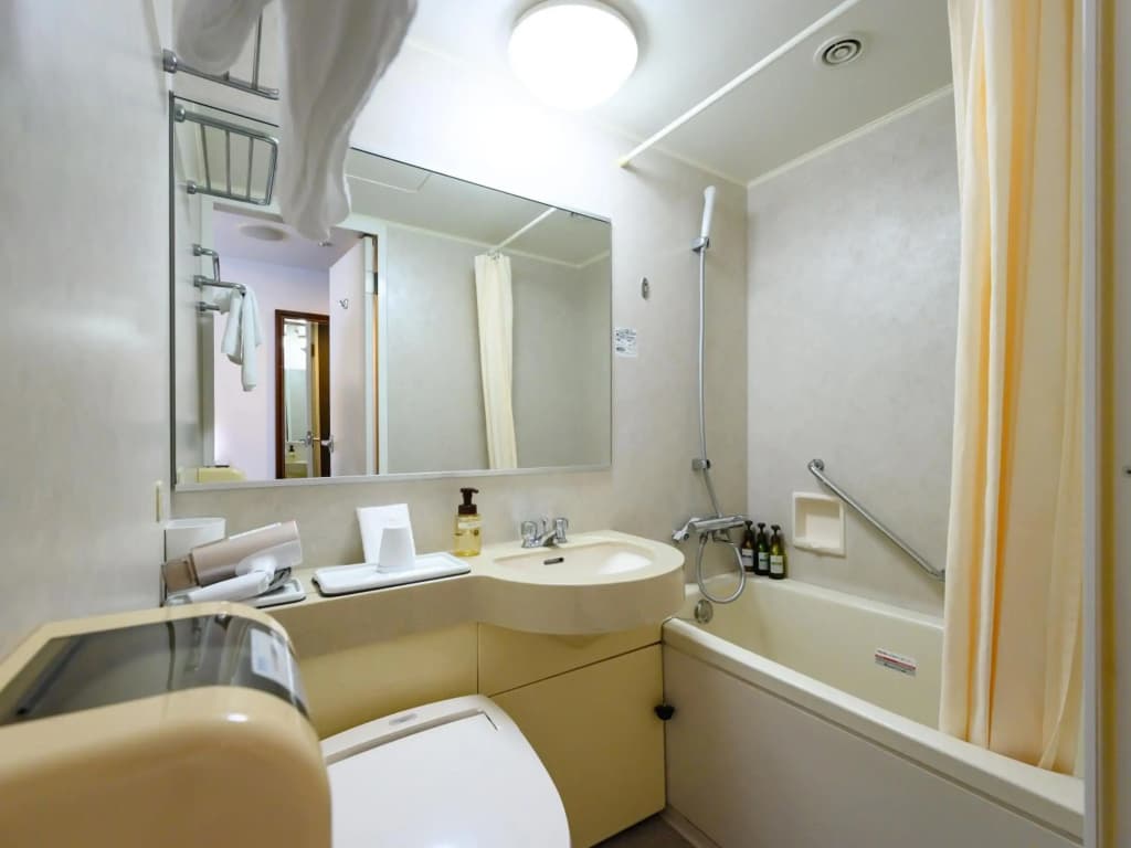 V Hotel Fujairah - photo 8