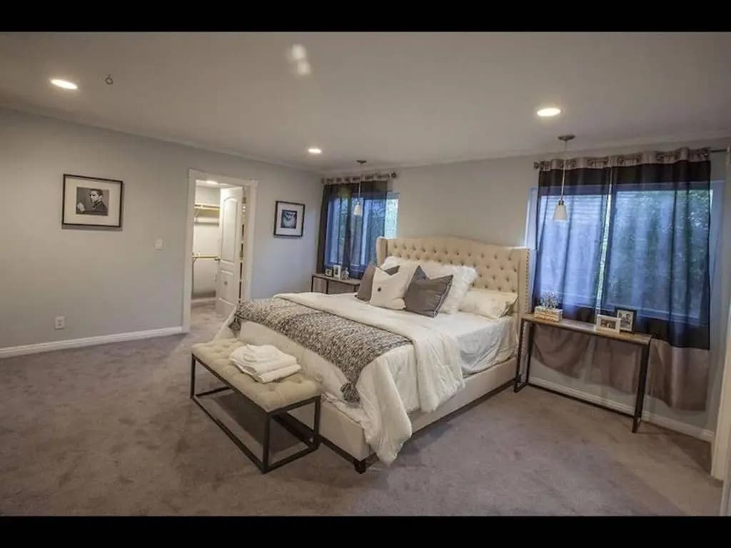 Charming Duplex Home - photo 6