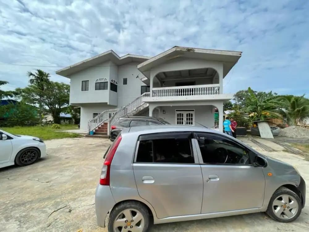 OYO Home 90349 Anique Hoemstay - photo 9