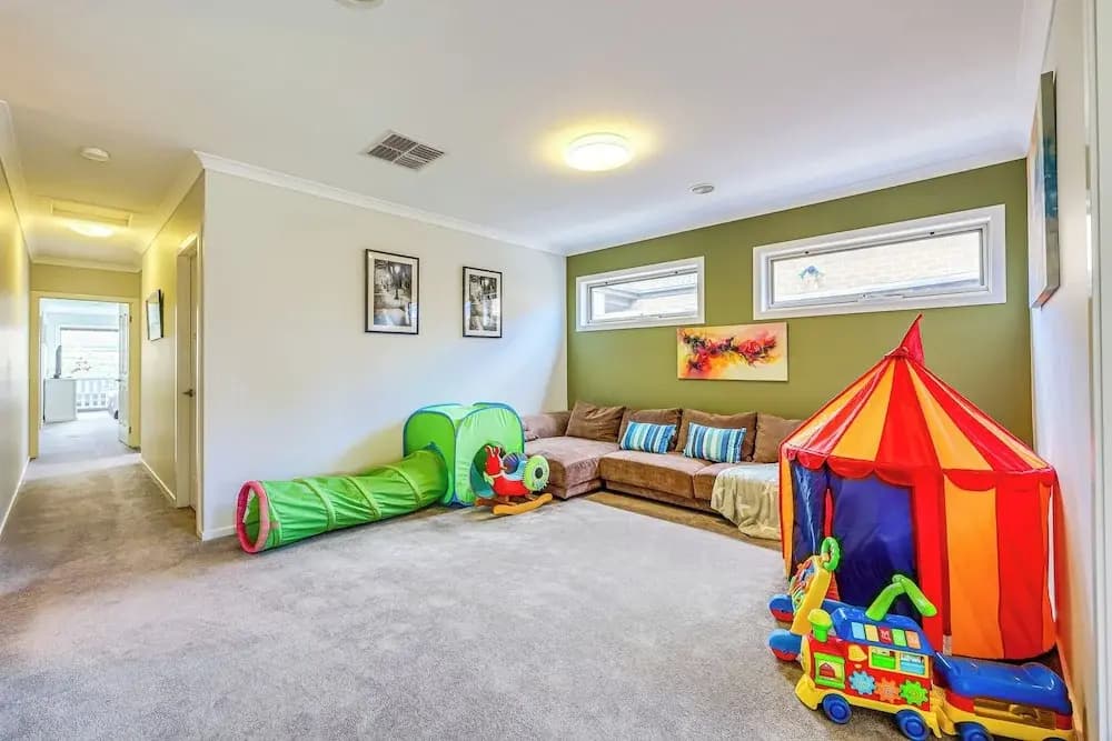 StayAU Spacious Stay Point Cook - photo 14