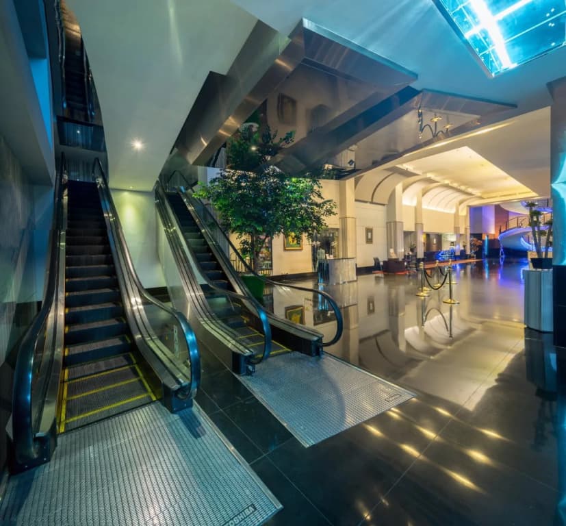 Manhattan Hotel Jakarta - photo 16