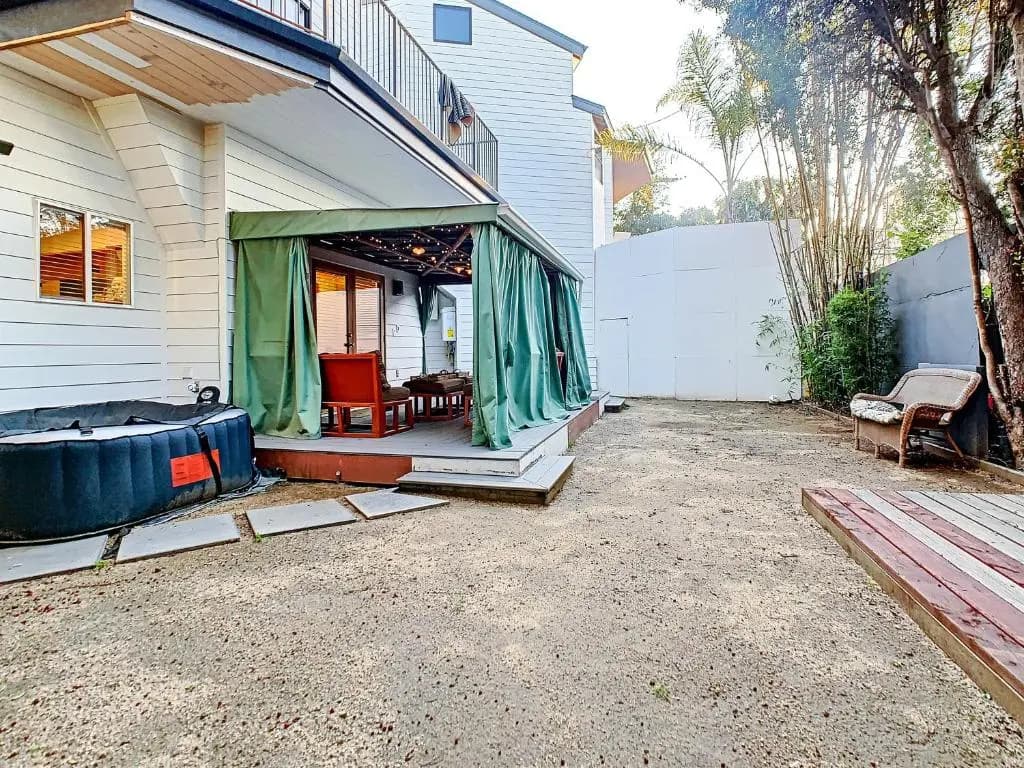 Venice Beach Gem - photo 25