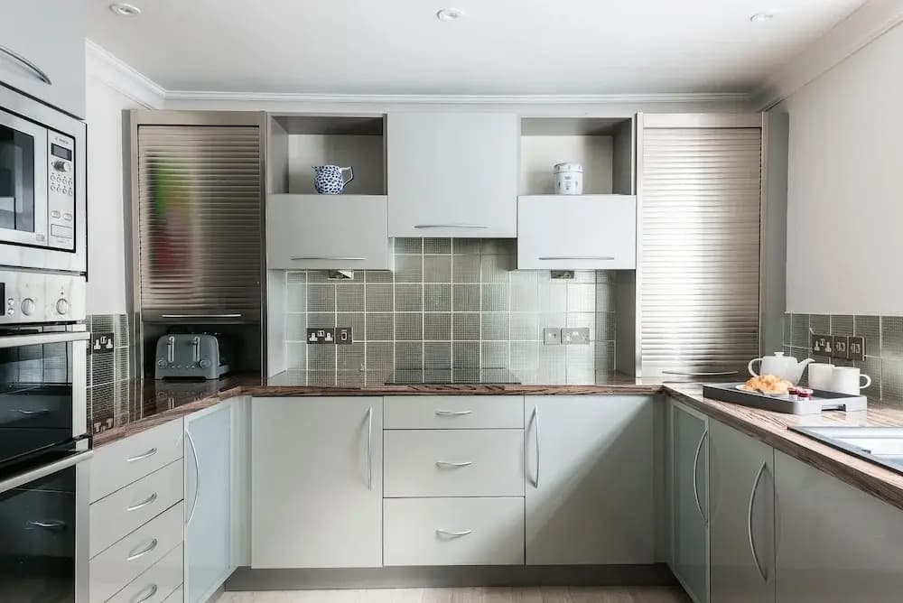 Ultra luxurious London home for 5-7 - photo 15