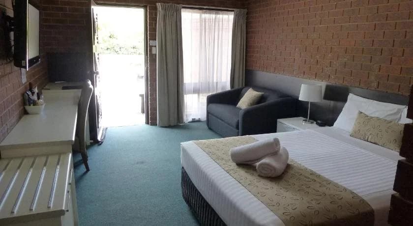 Healesville Motor Inn - photo 5