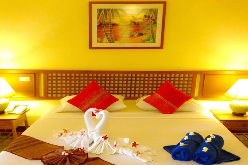 Seascape Beach Resort - photo 2