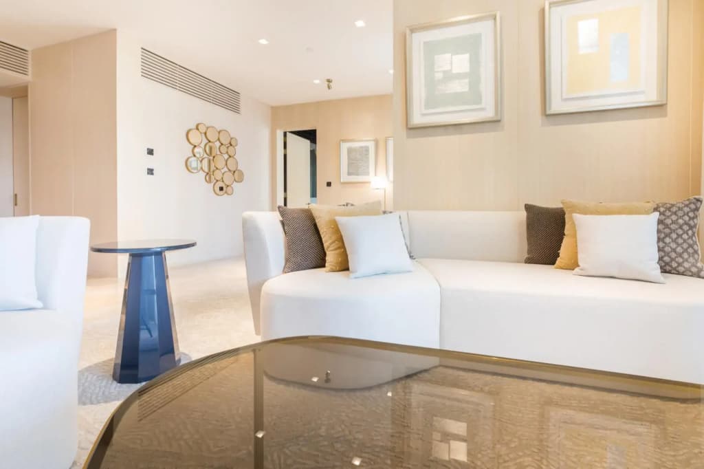 Luxury Sea View Apt in FIVE Resort on The Palm - photo 3