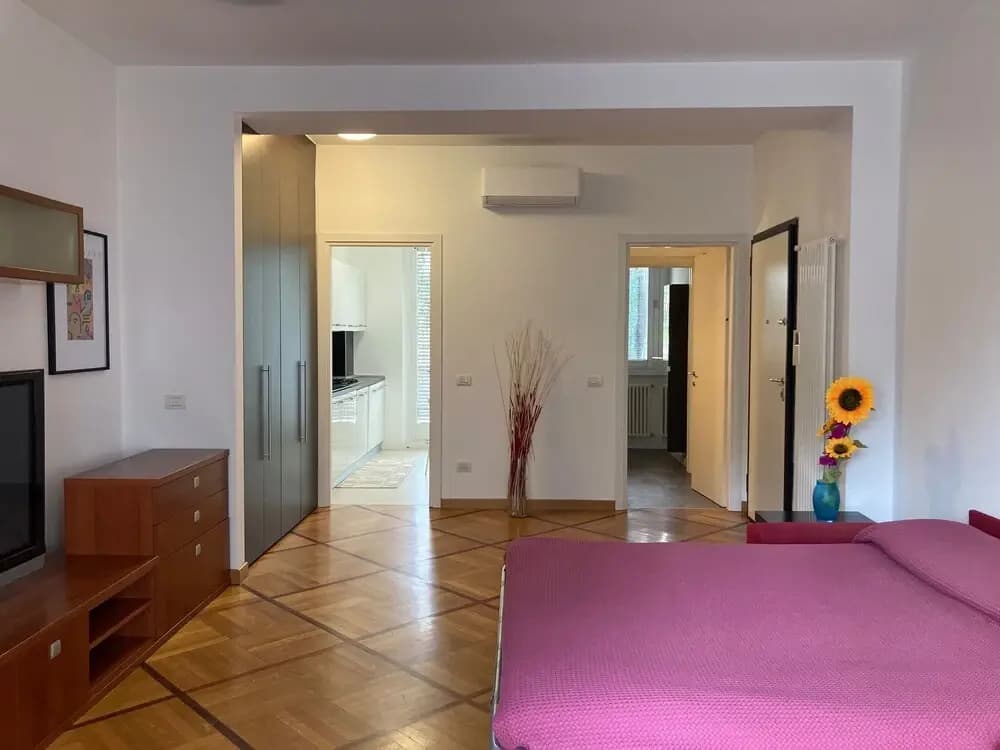 Ponale 52 bright studio - photo 1