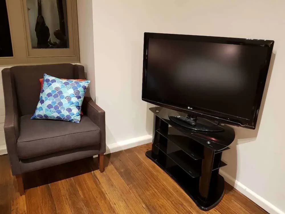 Darling Harbour Spacious Apartment - photo 6